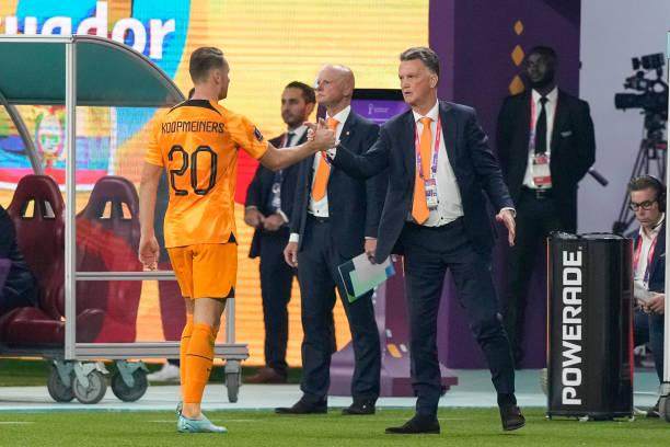 足球在线直播-王勤伯：范加尔看得更远，但他只能靠成绩说话