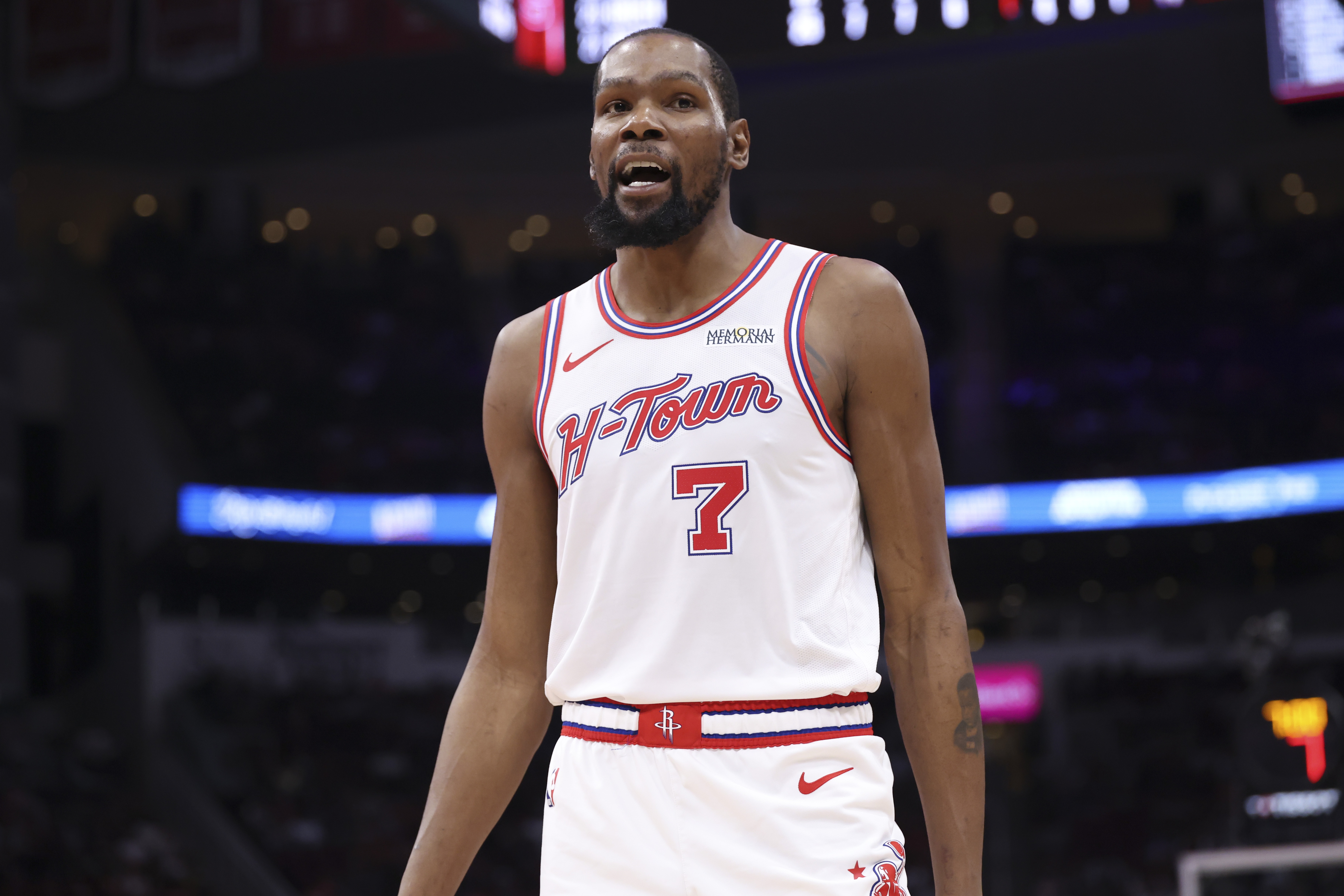 足球直播吧-杜兰特总得分历史第5&amp;出手数只第13！詹乔科效率难以望其项背